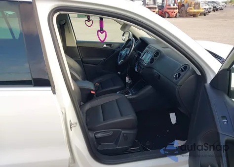 2013 Volkswagen Tiguan Se из США, поврежденный, VIN WVGAV7AX5DW545202